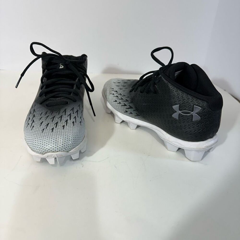 Under Armour Spotlight Fran RM 4.0 Football Cleats | Youth Size 6